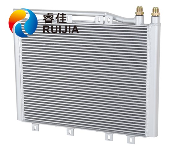 工程機(jī)械散熱器