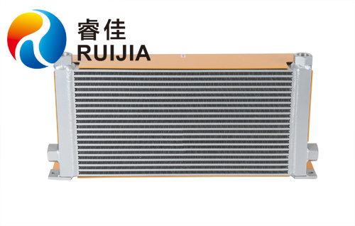 冬季如何防止<font color='red'>風(fēng)冷卻器</font>爆裂 有何妙招！